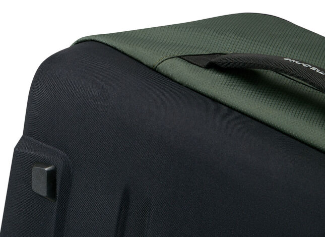 Hardt skall på baksiden