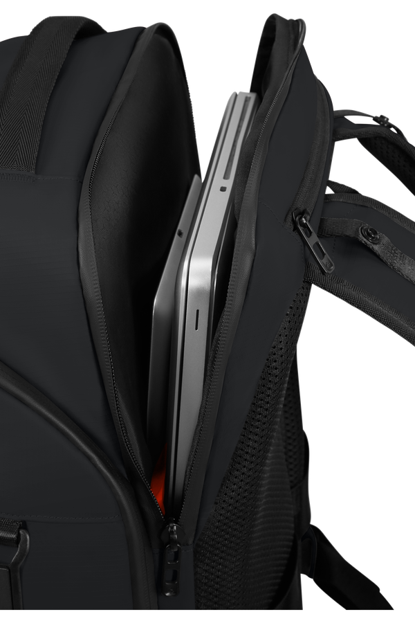 Samsonite Active Road Laptop Overnight Backpack 25L  Svart