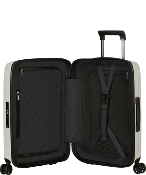 Nuon Utvidbar koffert med 4 hjul 55cm 55 x 40 x 20/23 cm | 2.5 kg