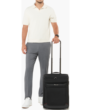 Pro-DLX 6 Utvidbar koffert med 2 hjul 55cm 55 x 40 x 23/28 cm | 3 kg Pro-DLX 6 Utvidbar koffert med 2 hjul 55cm 55 x 40 x 23/28 cm | 3 kg