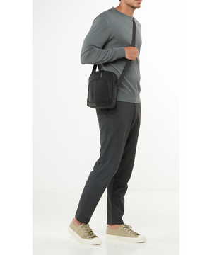 Biz2go Skulderveske 25 x 20 x 9 cm | 0.3 kg Biz2go Skulderveske 25 x 20 x 9 cm | 0.3 kg