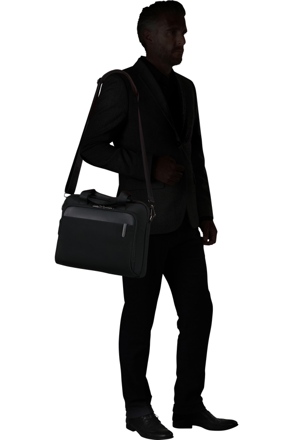 Samsonite Evosight Slim Bailhandle 15.6'  Svart Samsonite Evosight Slim Bailhandle 15.6'  Svart