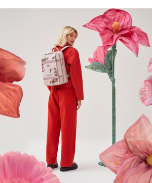 Image Biz x Frida Kahlo Ryggsekk 14.1" 38.5 x 26 x 13.5 cm | 1 kg