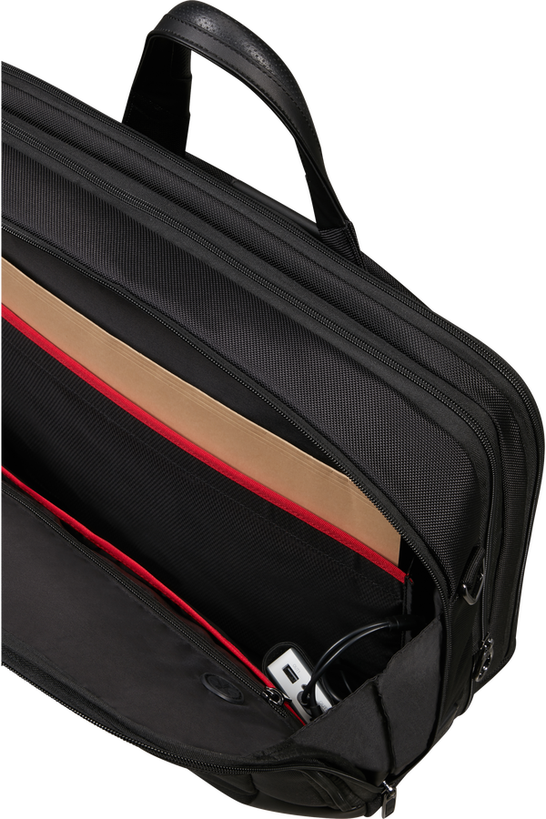 Samsonite Pro-Dlx 6 Bailhandle Expandable 17.3'  Svart Samsonite Pro-Dlx 6 Bailhandle Expandable 17.3'  Svart