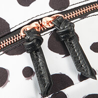 Disney Forever Dalmatians - Glidelåser og detaljer i rosegull.