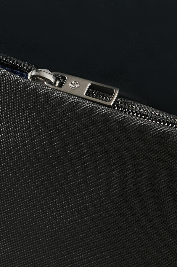 Hip Square Clutch veske | Samsonite Samsonite Hip Square Clutch veske Svart | Rolling Luggage