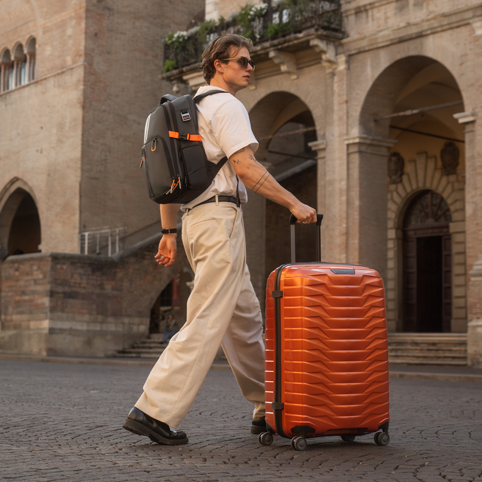 Reisen din starter her