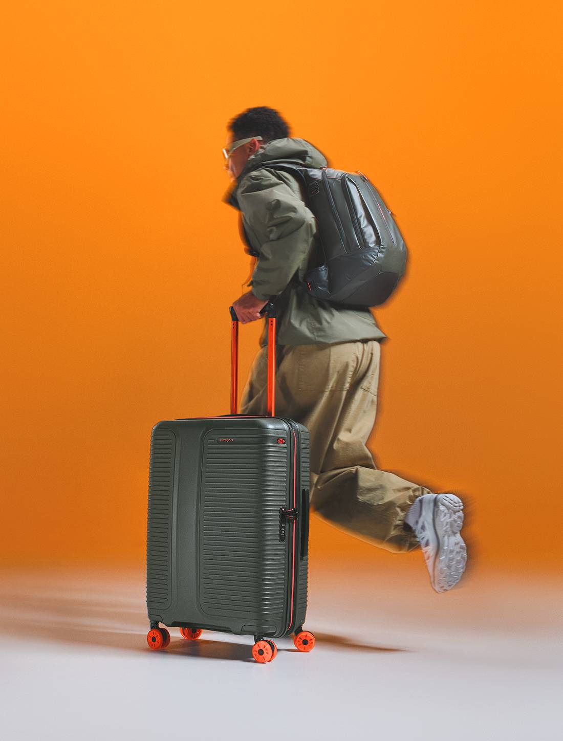 DEN USTOPPELIGE REISEKOMBINASJONEN